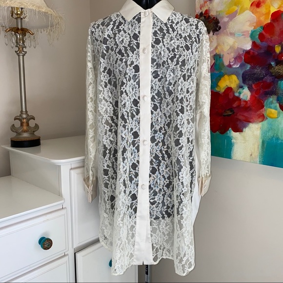 Victoria's Secret Other - VTG Victoria’s Secret Gold Label Lace Night Shirt